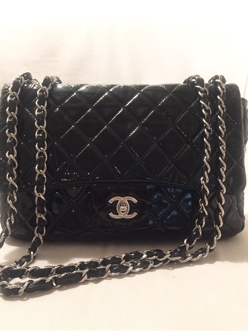 CHANEL MAXI SINGLE FLAP Black Quilted Patent Leather with Silver Chain